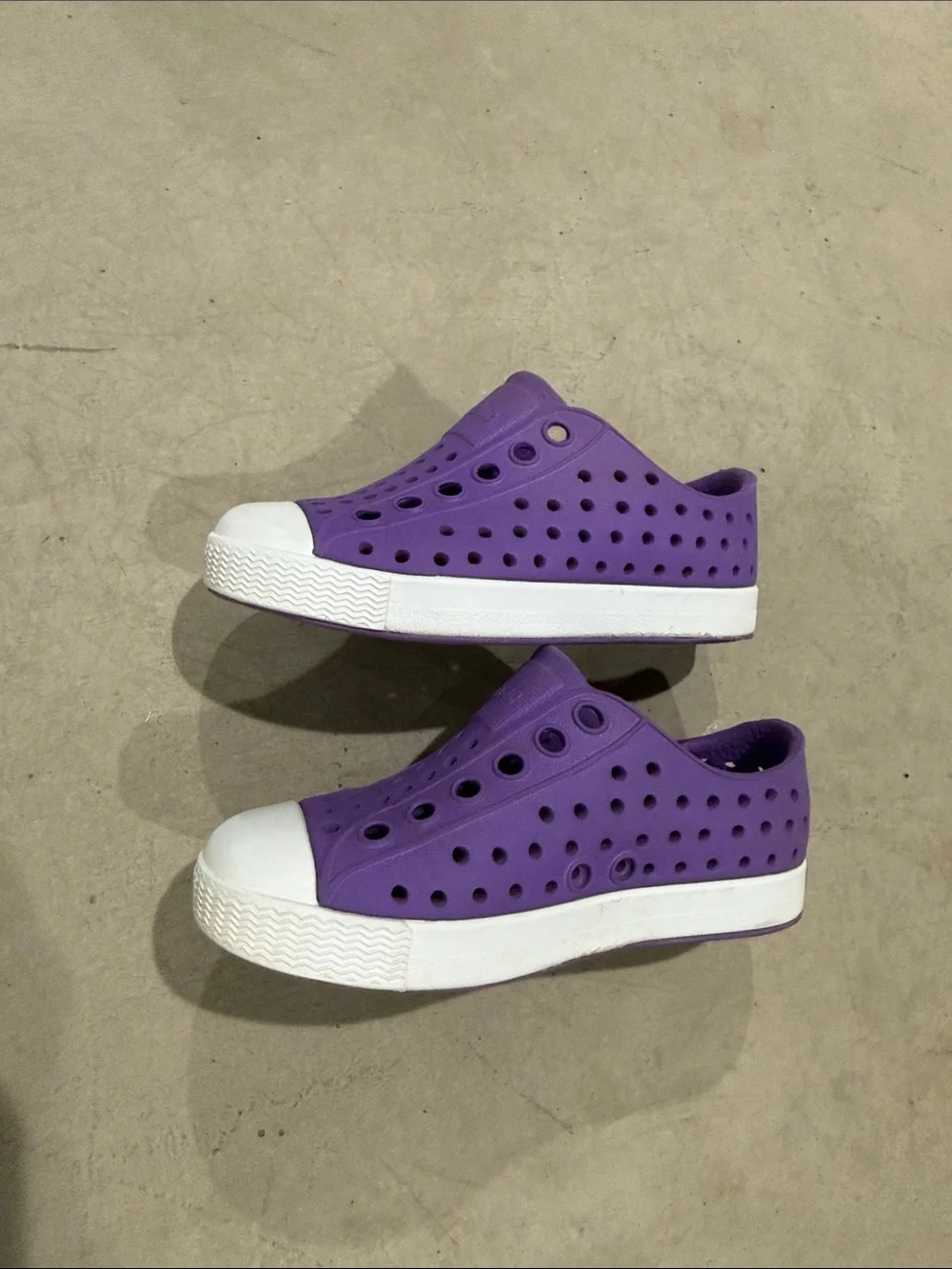 Native Kids Purple Slip-On Water Shoes Size 5/5c